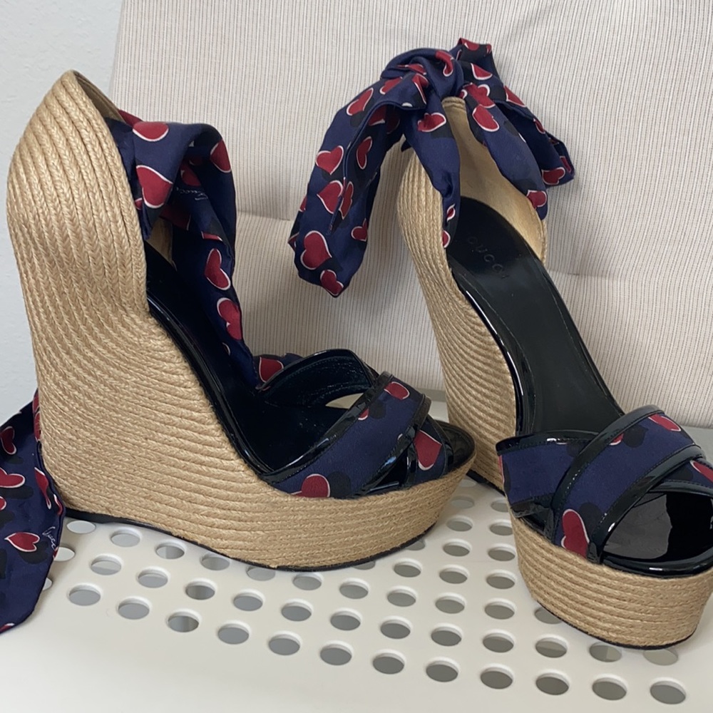Gucci Platform sandals, size 40